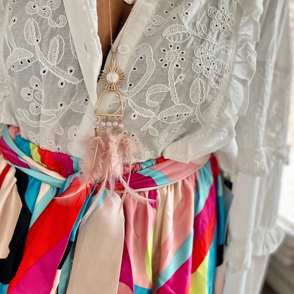 Pink Feather Detailed Bohemian Gold Plated Necklace - Picture 3 of 6